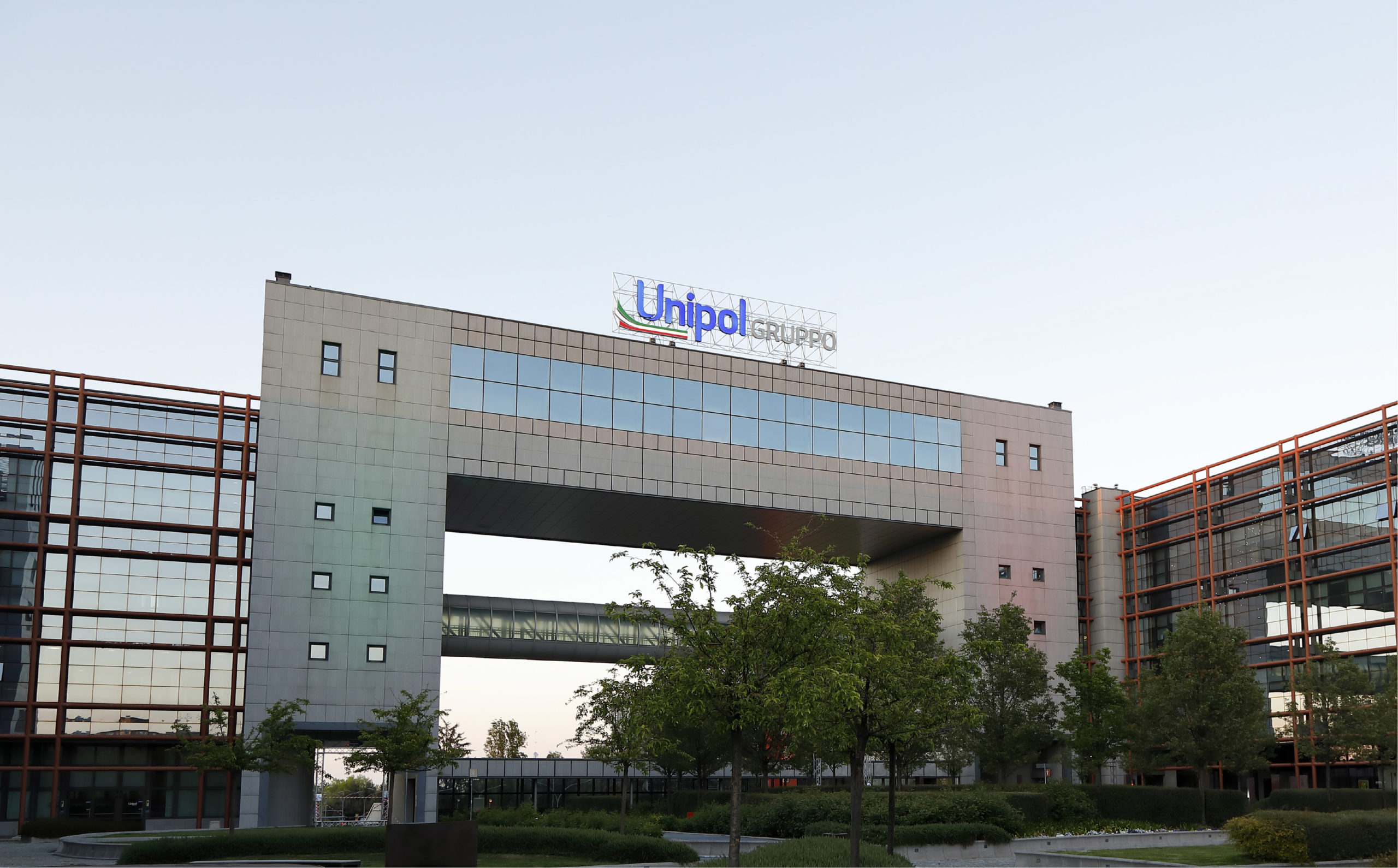 Los beneficios caen y las primas de seguros aumentan para Unipol en 9 meses Assinews.it
