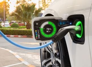 Cina, il boom dei veicoli elettrici sta causando perdite alle assicurazioni auto