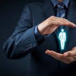 SÌ AL SEQUESTRO DELLE SOMME OGGETTO DI RISCATTO DI UNA POLIZZA VITA