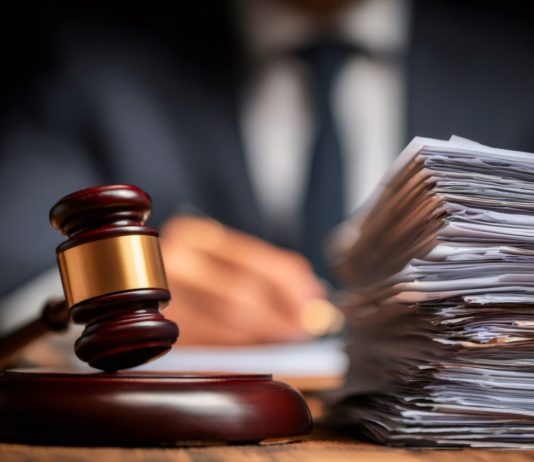 ARBITRO ASSICURATIVO: EMANATI I REGOLAMENTI IVASS